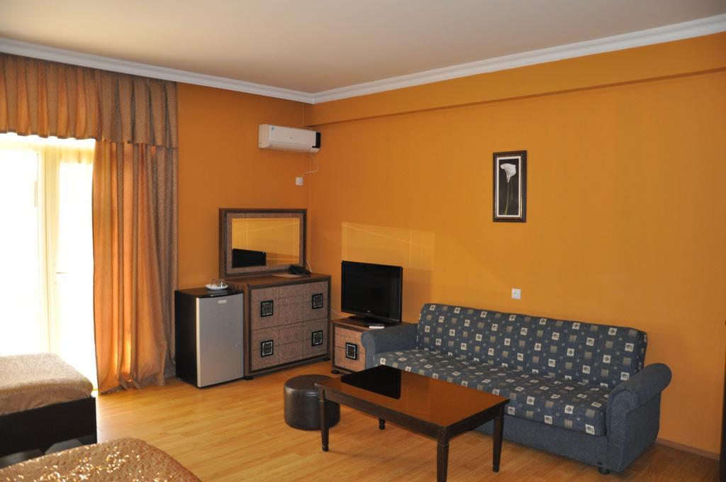 Prestige Hotel Batumi Pokoj fotografie